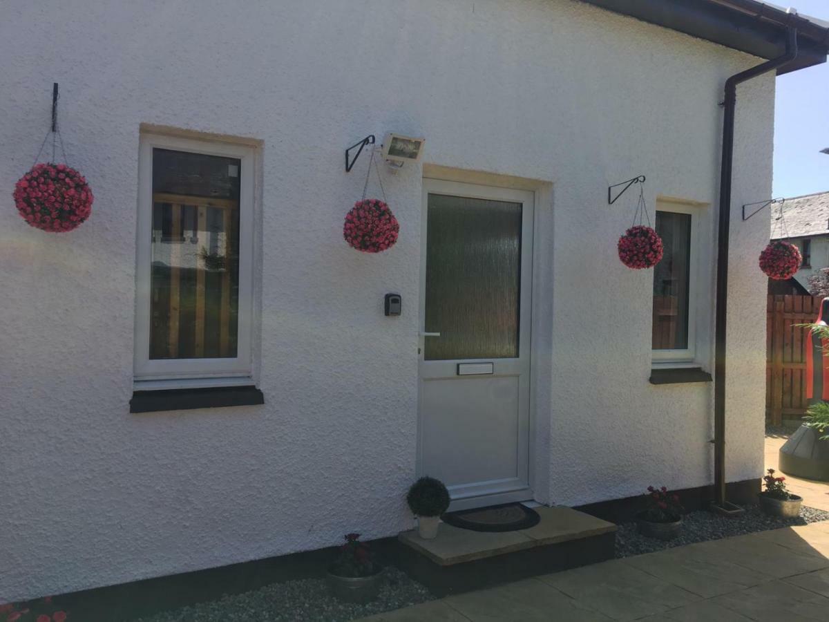 A Wee House In The Highlands Apartment Fort William Exterior photo